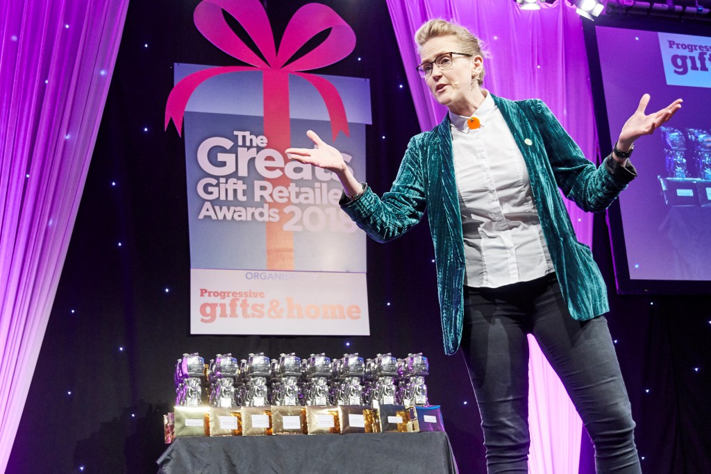 Above: Comedian, songwriter and improviser Pippa Evans entertained guests before the presentations with stand-up comedy as well as a clever song about gift shops!