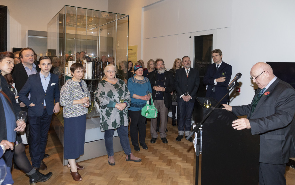 Above: Portmeirion Group’s chairman Dick Steele (right) addresses guests. On his right is Tristram Hunt, director of the V&A.