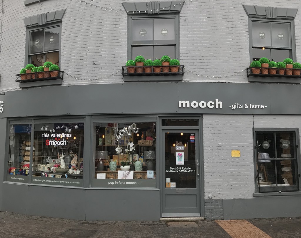 Above: Mooch in Stourport on Severn.
