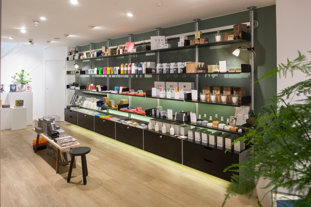 Above: The retail environment creates space for the products to take centre stage.