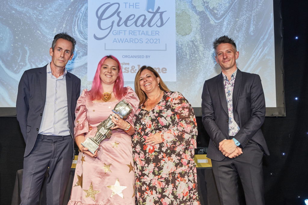 Above: Delighted smiles from Davina Parkhouse (right) and her daughter, owners of The Bean Hive, Kettering, and The Bean Hive By The Sea, Falmouth, winners of the Best Newcomer – South & Wales category, who received their trophy from Richard Holmwood, national account manager at Carte Blanche Greetings, category sponsor.