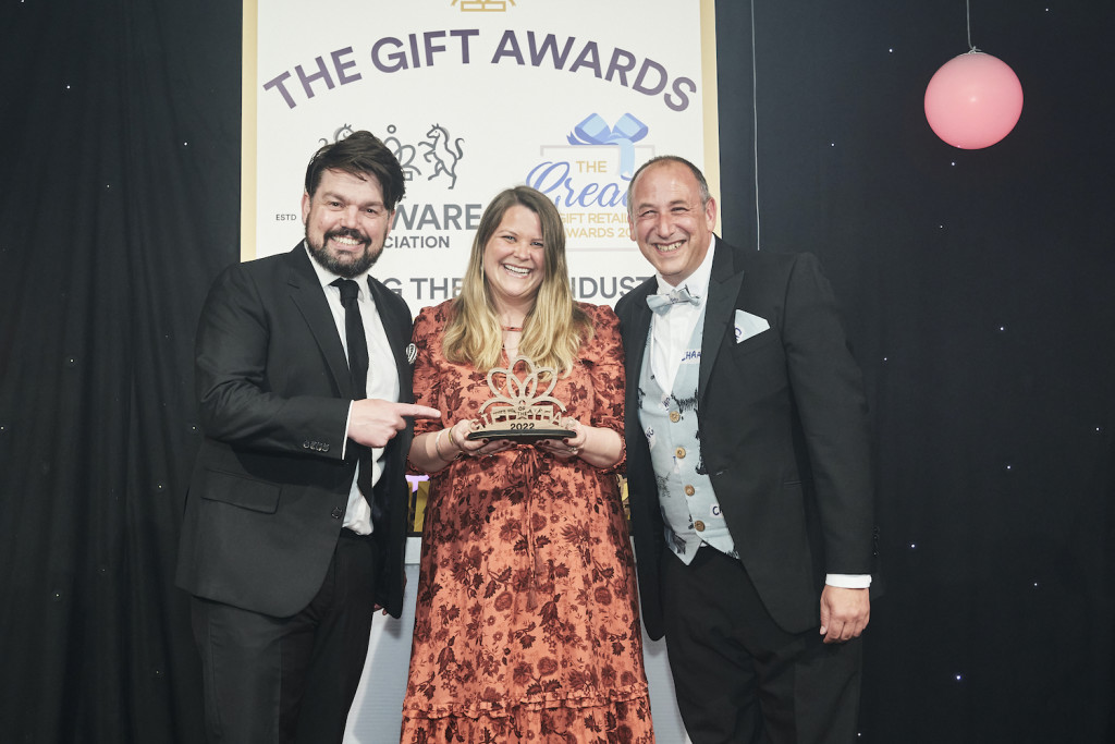 Above: Guide Dogs for the Blind Association’s operations director Ali Cave was presented with her trophy by Warren Traegar, Battersea’s licensing manager.