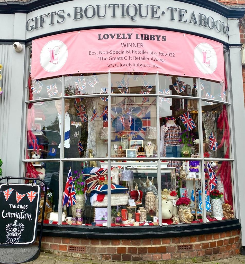 Above: Flying the flag at Lovely Libby’s, Rayleigh.