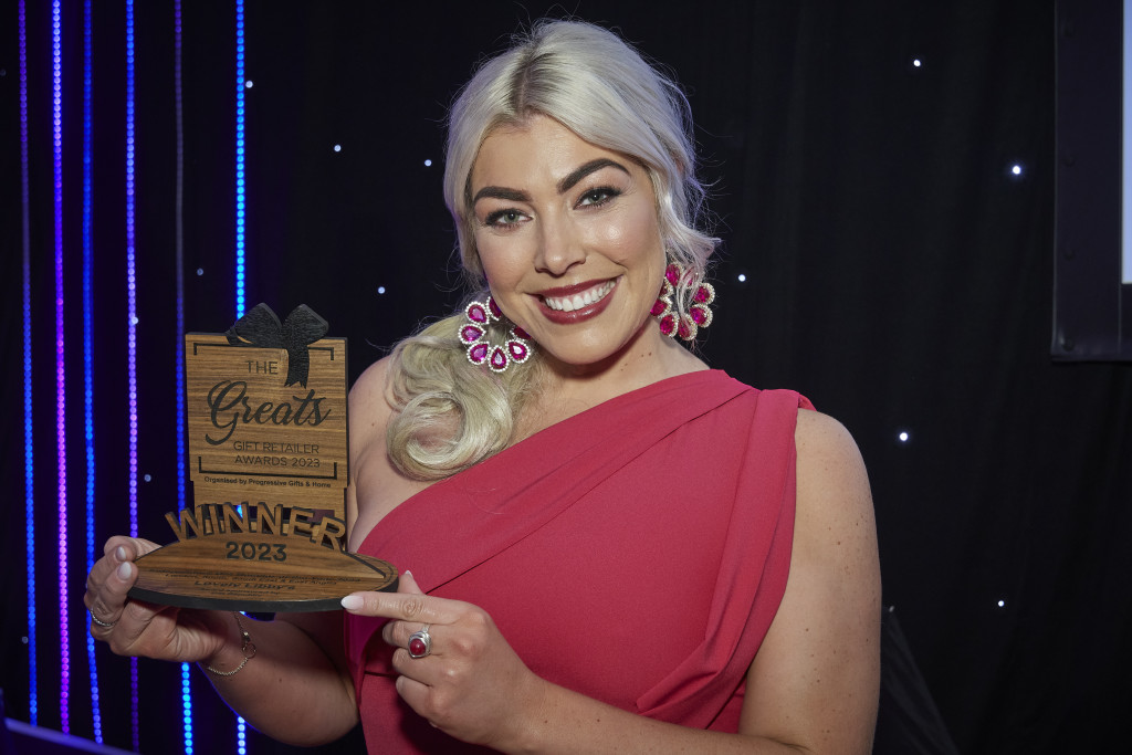 Above: A proud moment for Libby Holden, owner of Lovely Libby’s, who is shown with her Greats trophy.